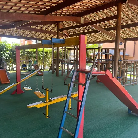 Flat Guarajuba 4 Quartos Terreo A Beira Mar - Pe Na Areia - Governanca Com Arrumadeira E Wi Fi Inclusos Camassari Exterior photo