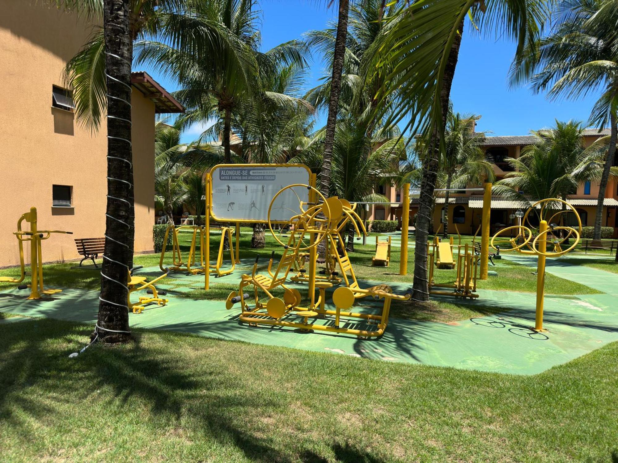 Flat Guarajuba 4 Quartos Terreo A Beira Mar - Pe Na Areia - Governanca Com Arrumadeira E Wi Fi Inclusos Apartment *