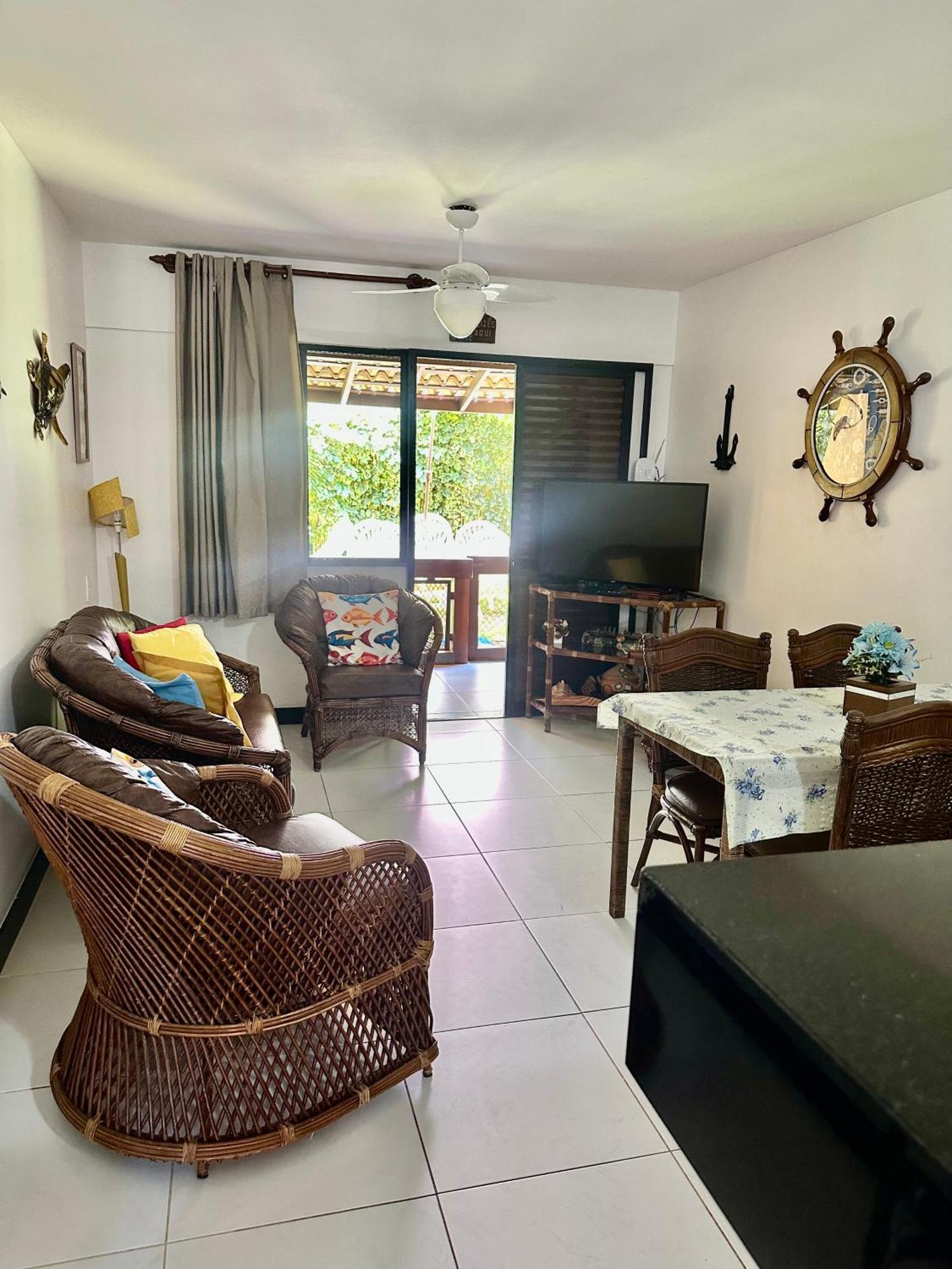 Flat Guarajuba 4 Quartos Terreo A Beira Mar - Pe Na Areia - Governanca Com Arrumadeira E Wi Fi Inclusos *